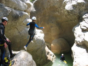 Votre activité canyoning à Annecy